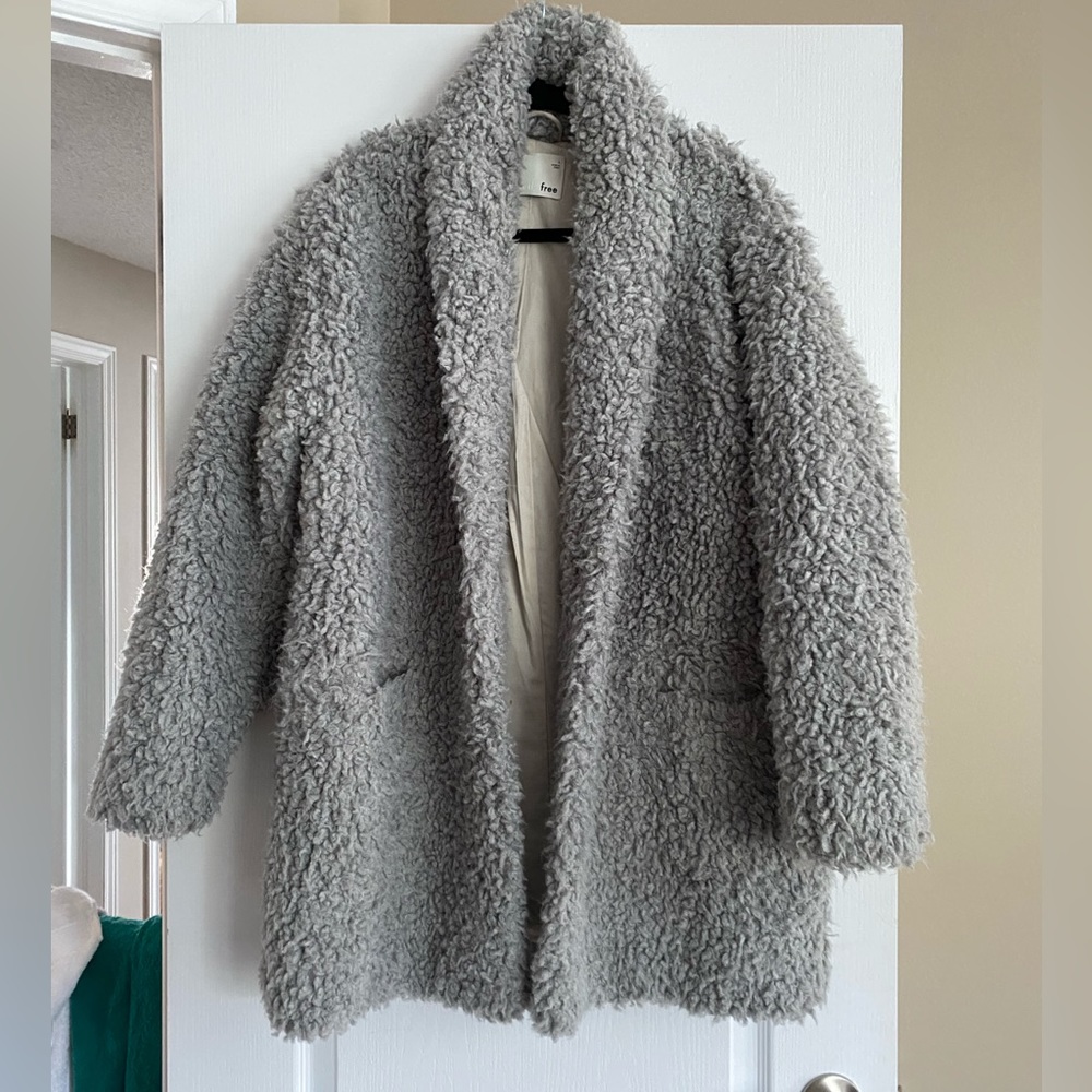 Aritzia Wilfred Coat